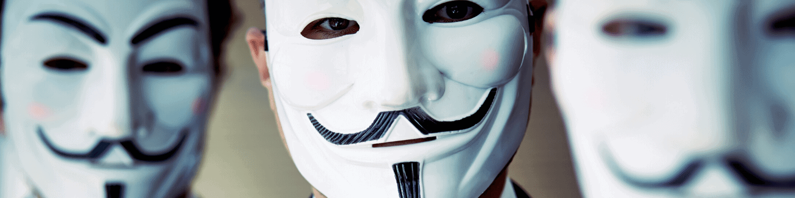 Personnes masquées pour faire le lien avec les abonnés de la page entreprise LinkedIn